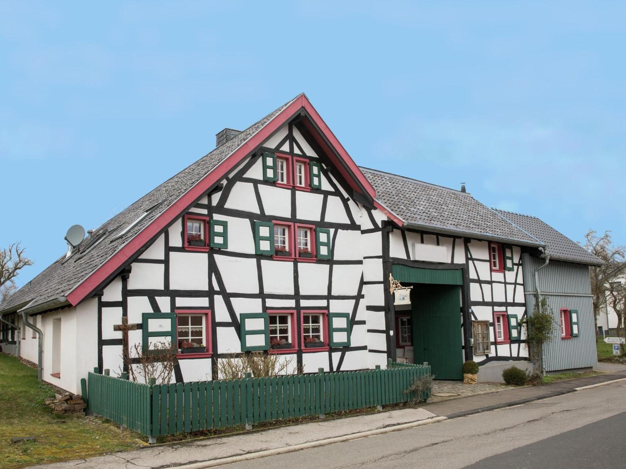 Apartment With Garden Near Monschau Schleiden Bagian luar foto