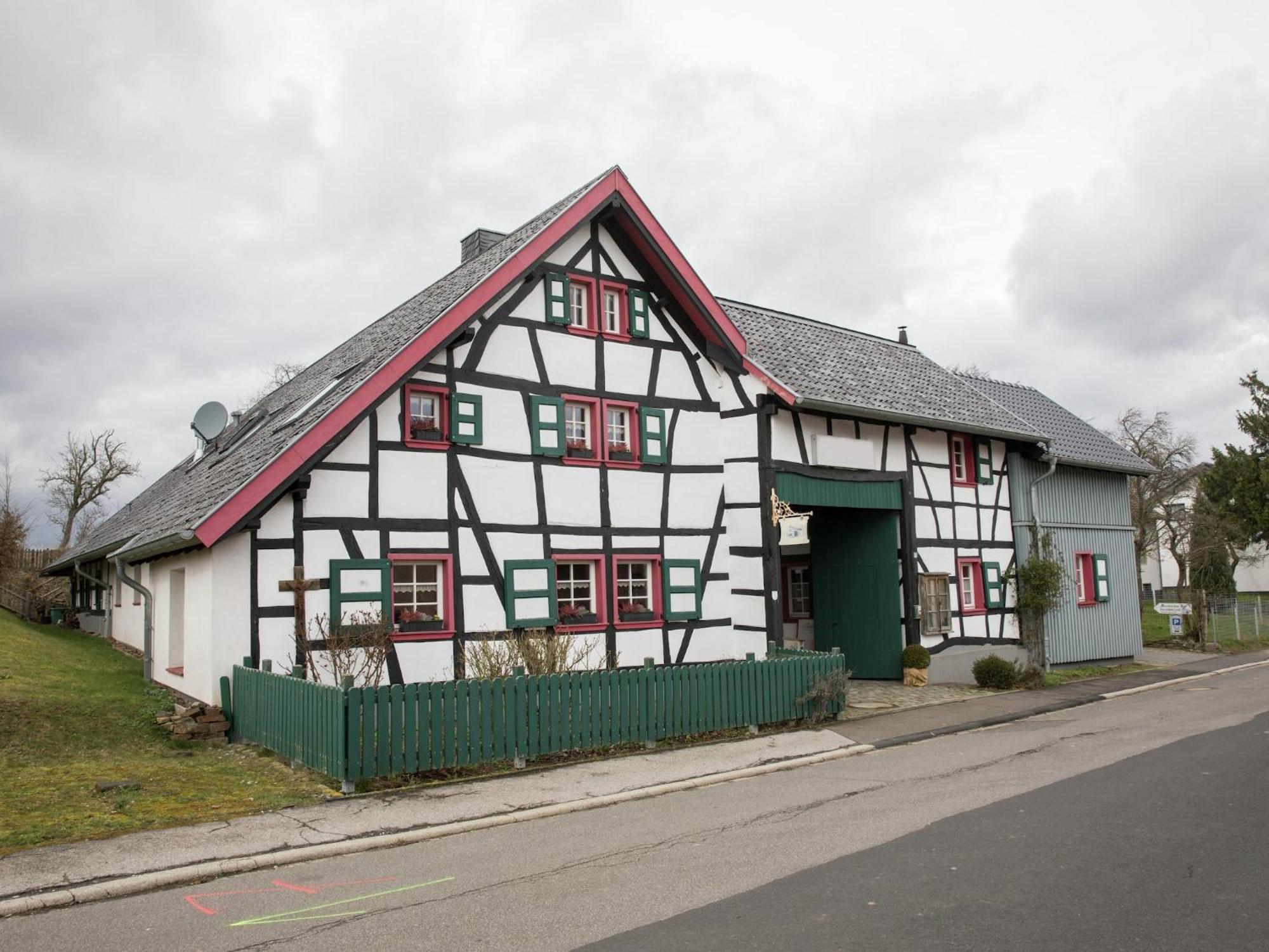 Apartment With Garden Near Monschau Schleiden Bagian luar foto